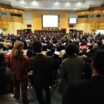 Politik Uang: Mengapa Janji Manis Kampanye Bisa Menjadi Beban Finansial Rakyat?