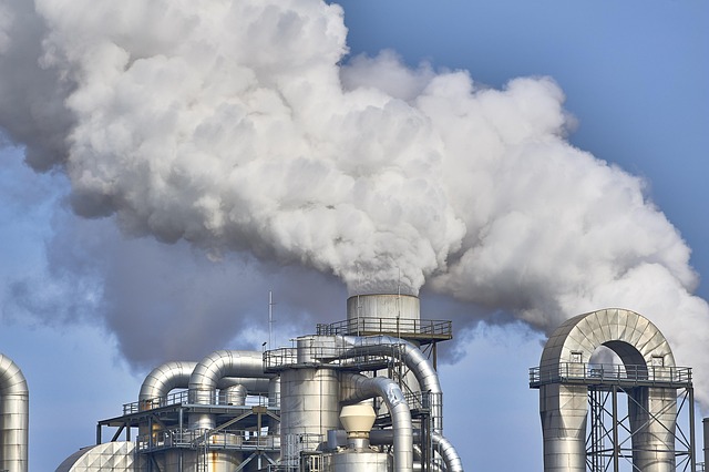 Menilai Potensi Saham Energi Terbarukan: Peluang Investasi di Tengah Risiko Pasar